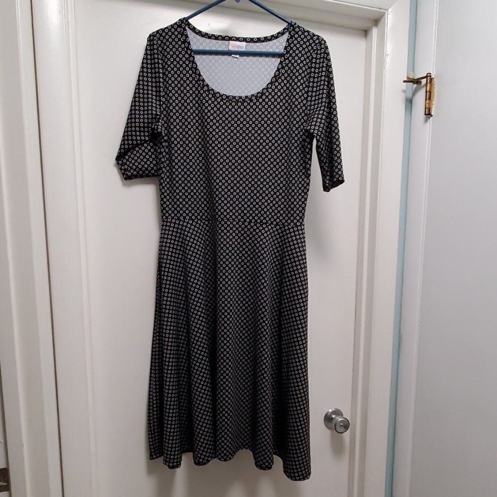 LulaRoe Amelia dress with pockets